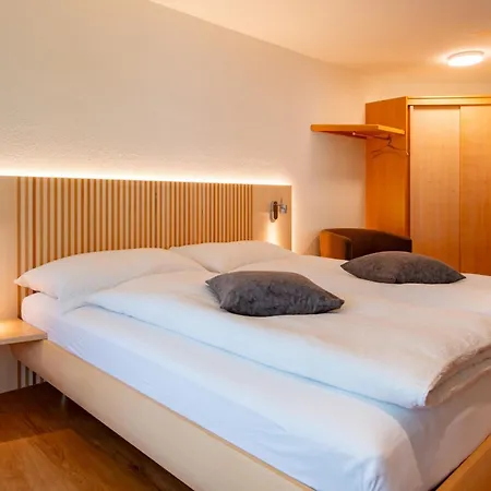 Appartamento Dolce Appartement-fewo 4-bettwohnung Nadelhorn By Interhome